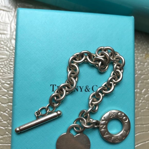 Authentic Tiffany&Co Heart tag toggle bracelet - Picture 6 of 6